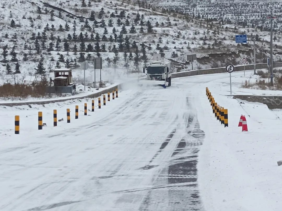 内蒙古大范围降雪，最新交通管制汇总_腾讯新闻