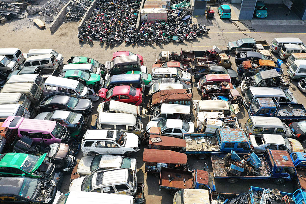 图集消失的共享汽车去哪了镜头下的汽车坟场