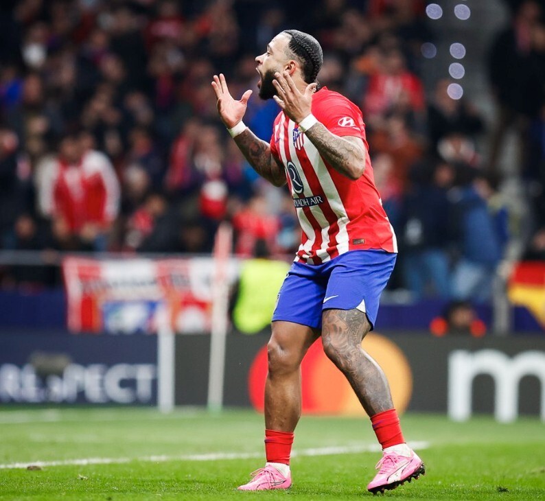 绝平国米德佩成为马竞队史首位在欧冠进球的荷兰球员