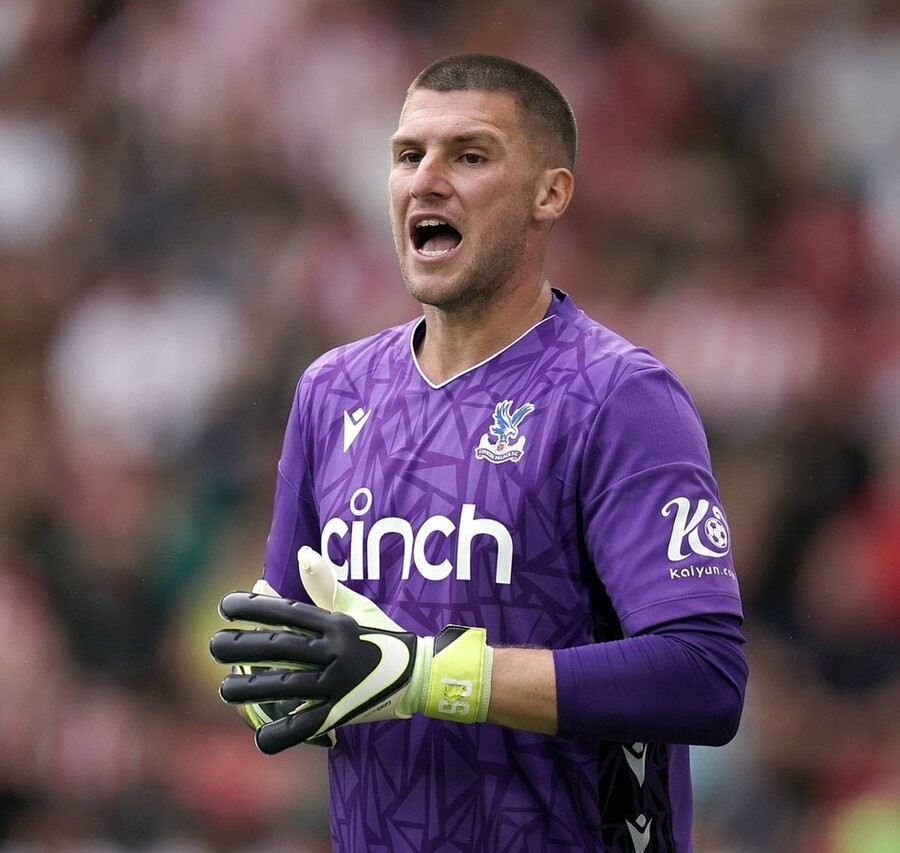 记者约翰斯通周二接受肘部手术他将缺席欧洲杯