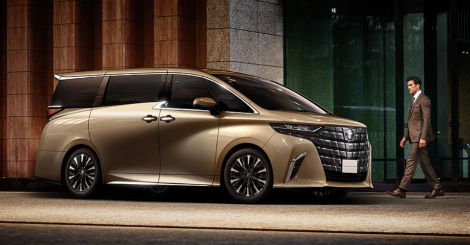 根据前方所传过来的消息,丰田因为受到丰田工业测试违规,认证造假影响