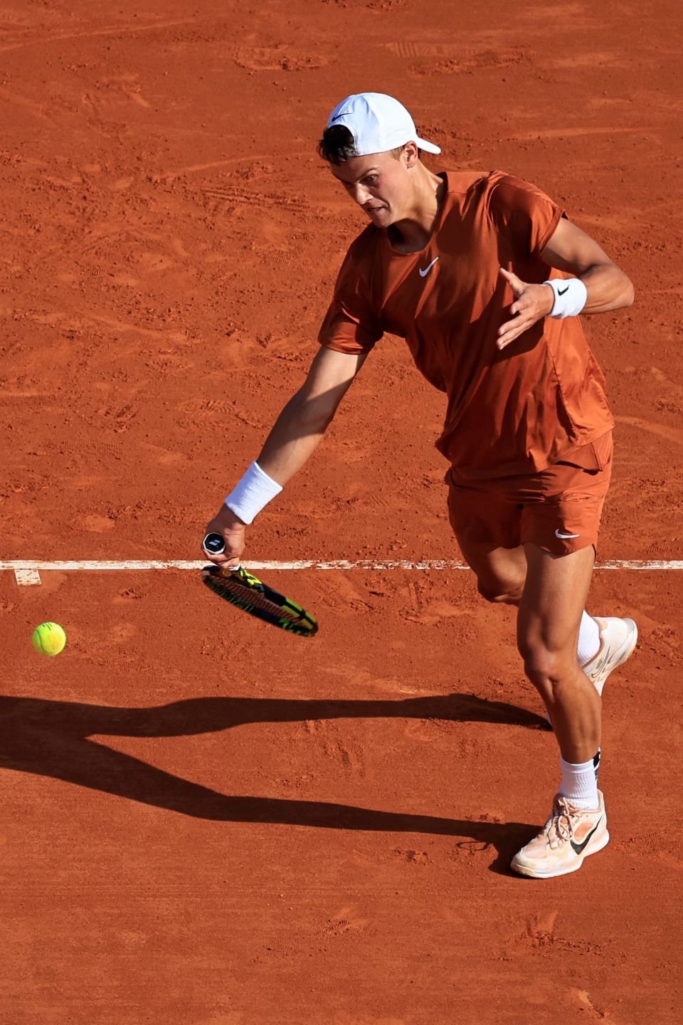 (外代二线)网球——蒙特卡洛大师赛:鲁内晋级(2)_腾讯新闻