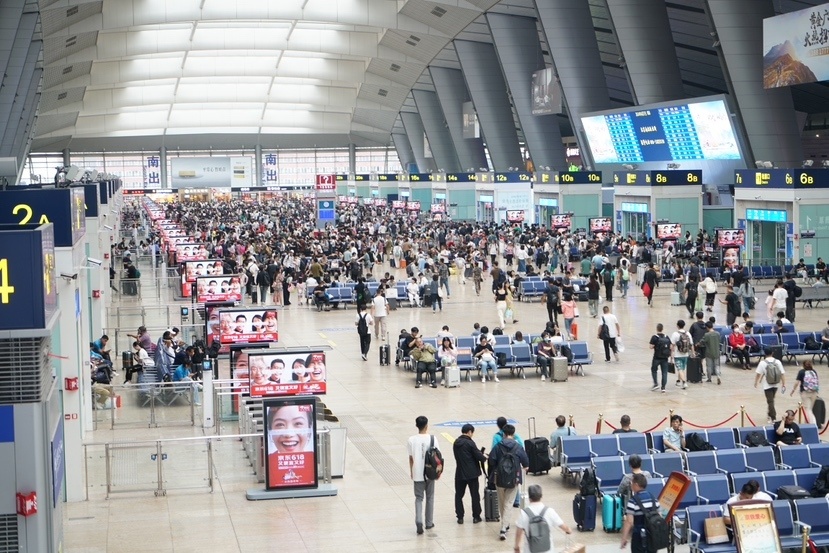 3万人,计划增开去往天津,德州,济南,临沂,菏泽,聊城,青岛,濮阳,南通等