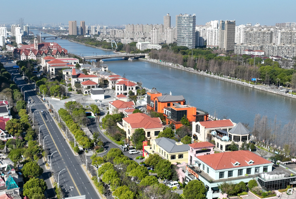 新华全媒卫星新闻50万米高空看太仓