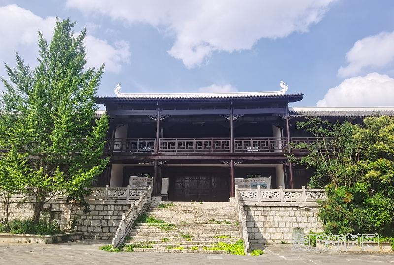 文化｜安顺古城历史文化街区：古城“焕新”延续历史文脉，推进多元业态共融_腾讯新闻