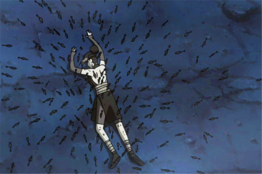 火影忍者中悲剧惨死的5位女性:叶仓被苦无扎死,香磷之母被咬死