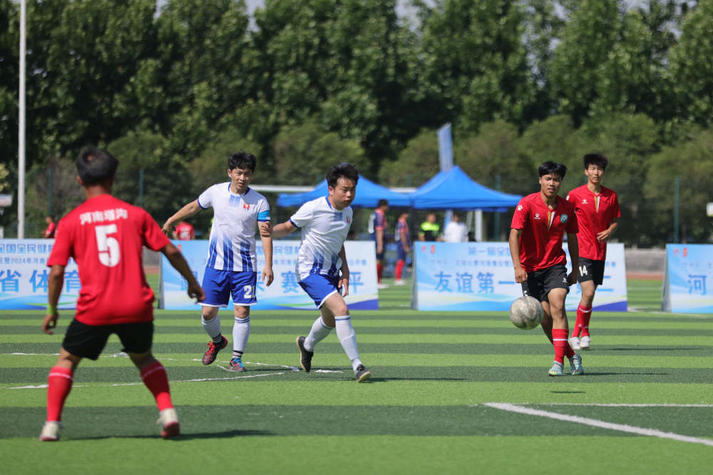 "少林足球"闪耀全民健身大赛 塔沟足球队晋级华中区大区赛