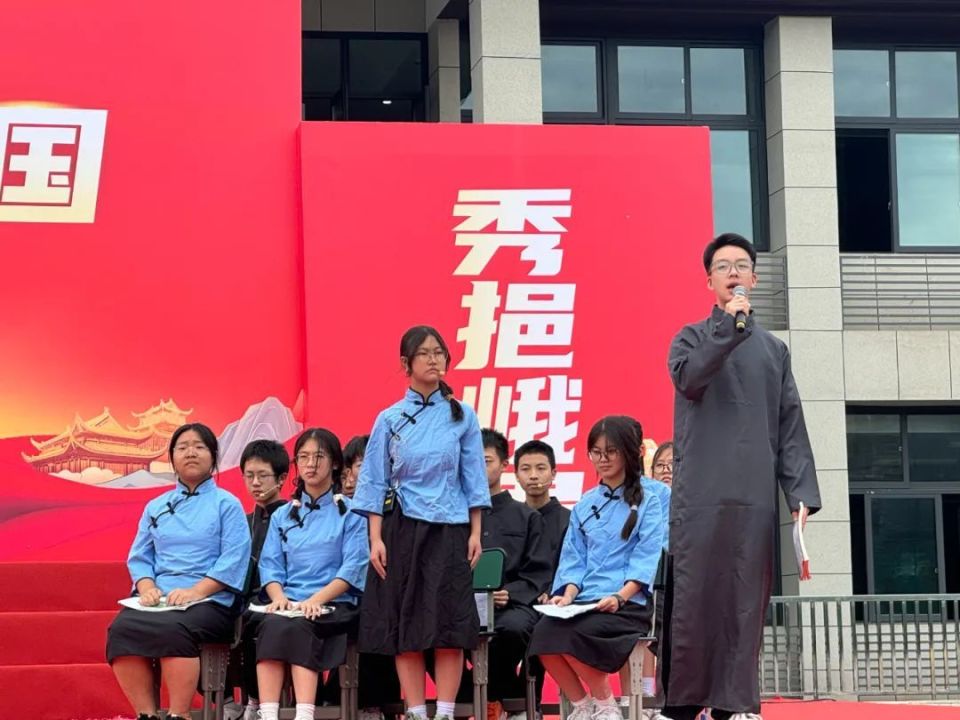 青春献礼祖国,峨眉二中文艺展演点亮75周年华诞!