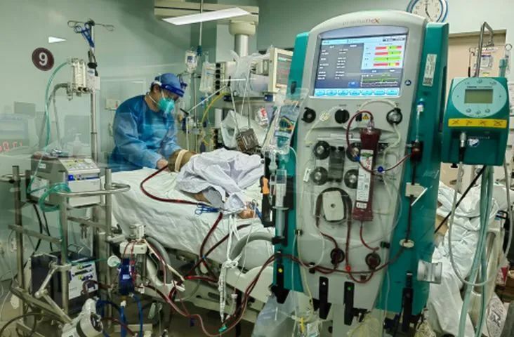 nature报道,北京朝阳医院呼吸与危重症团队在新冠肺炎危重患者救治中