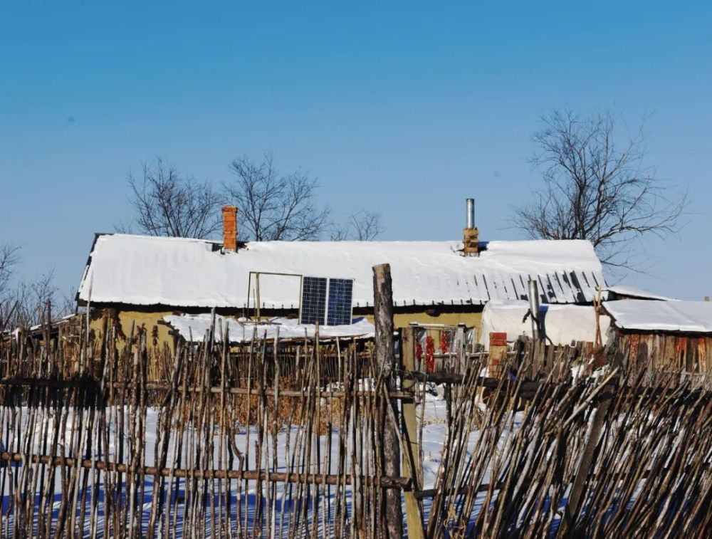 ic photo  / 图)近日,一条展示黑龙江塔河县美景的视频走红网络.