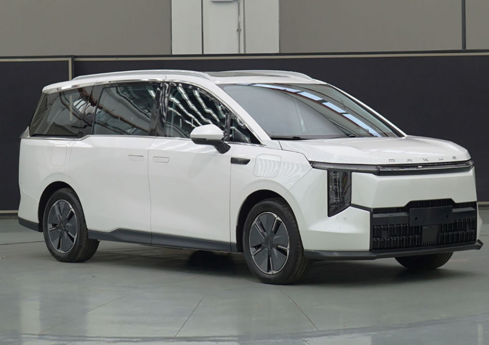 上汽大通插电混动mpv同步推出两款新车,新品正面对标传祺和腾势