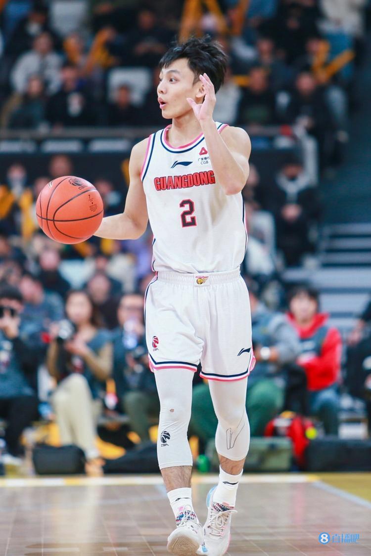 徐杰半场12中9砍下22分&打满24分钟