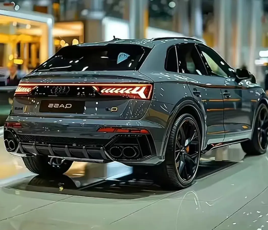 新"奥迪q5"海外发布,出厂带运动套件,内饰堪比保时捷!_腾讯新闻