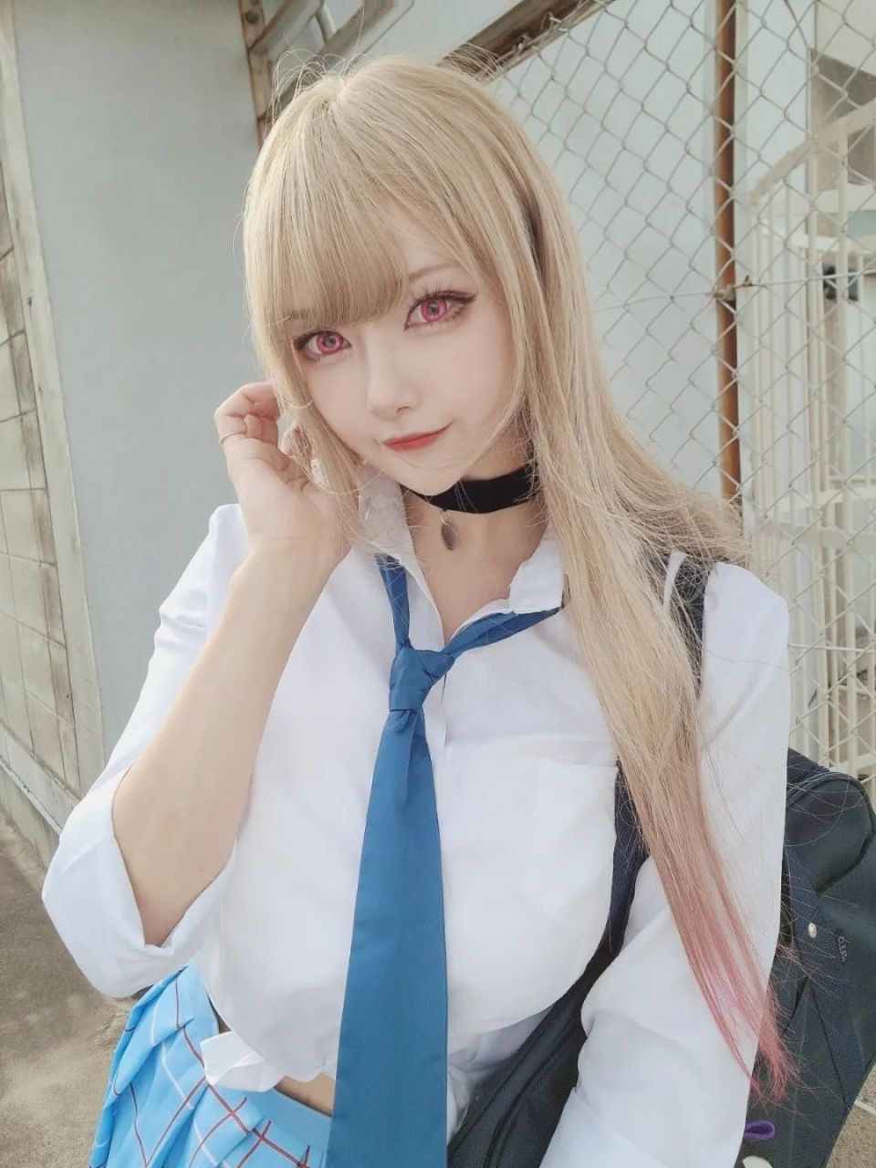 漂亮小姐姐cos图赏:身材完美还原角色 甜美感十足