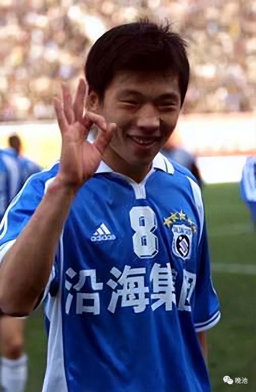 大连足球史上今天2001年王鹏绝杀季铭义打入生涯首球实德43陕西上演