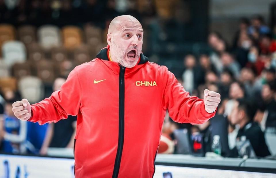 姚明回应日本b联赛中国篮协做最新决定男篮下滑原因曝光