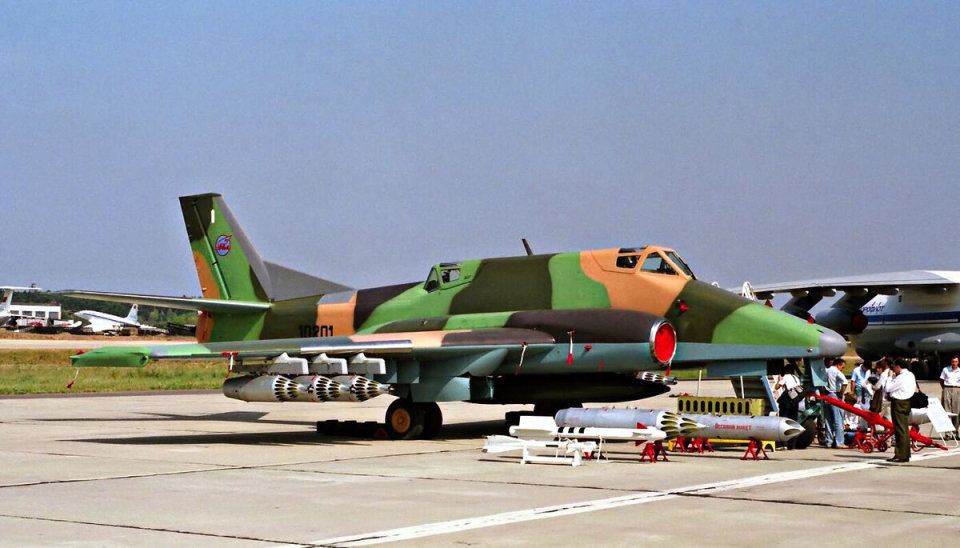 il-2的继承人前苏联重型攻击机il-102