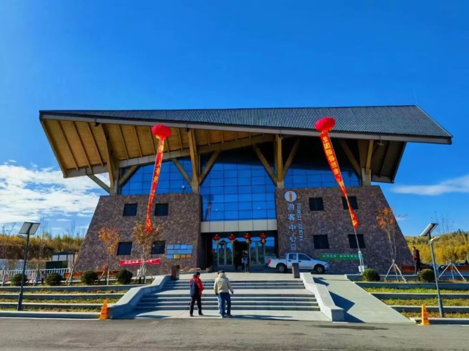 汤旺河林海奇石景区是国家aaaaa级景区,座落于黑龙江省伊春市汤旺县