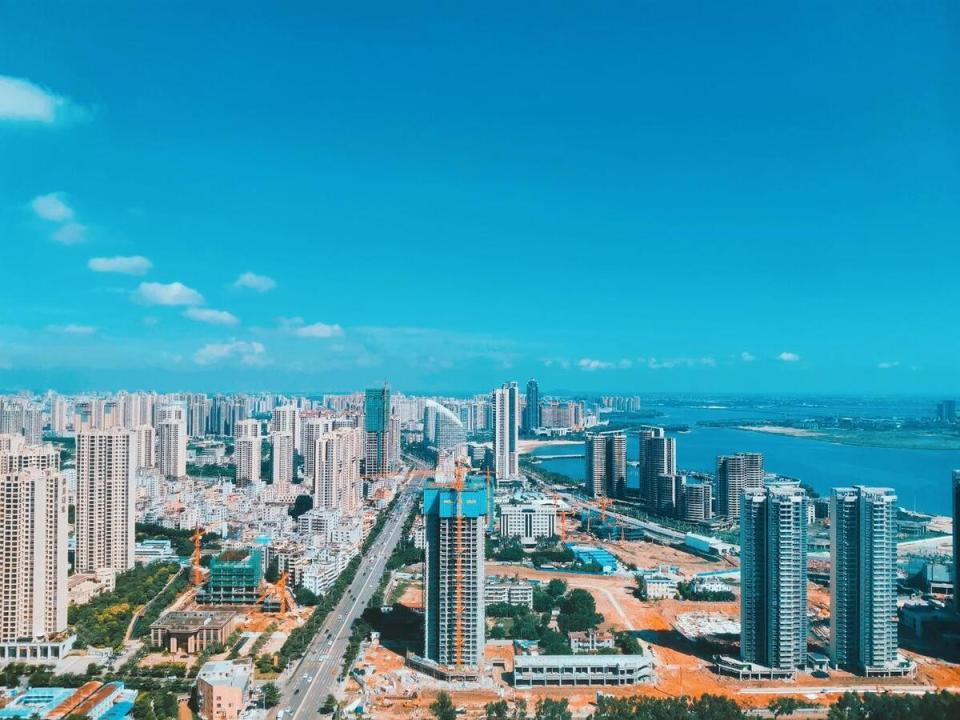 中国适合旅居养老的有六座城，夏天和冬天各三座，你最喜欢哪一个_腾讯新闻