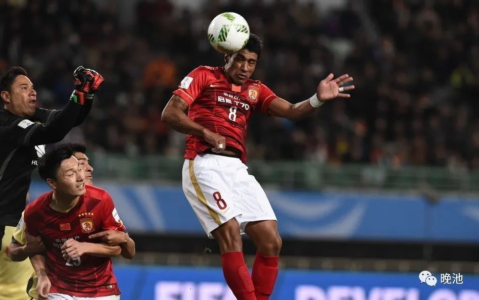 8年前今天广州恒大读秒绝杀,晋级世俱杯4强,当时球员你还记得吗?