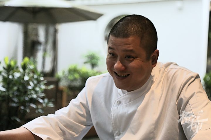 同时三台山路上的餐饮圈也充满活力,陈皓说得最多的一句话是:"如果