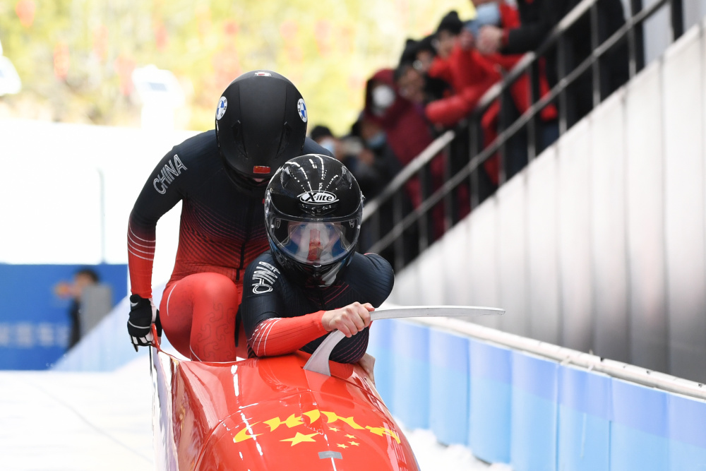 雪车女子双人赛况