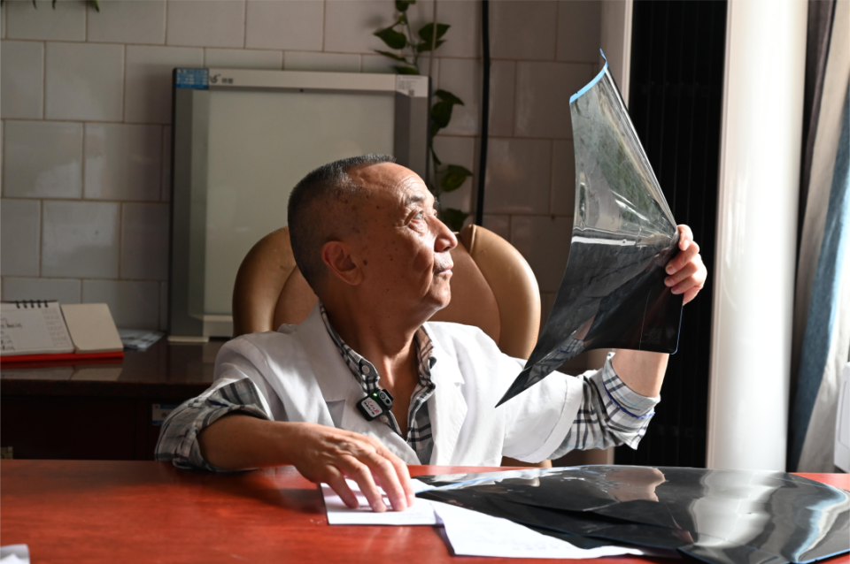 基层医疗门急诊量426万人次,区域内就诊率96%,浏阳"超级乡镇医院"生长