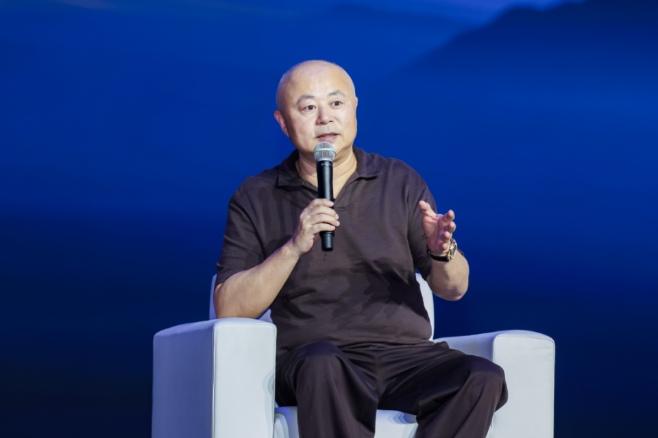 这个让鲍德熹盼了1000多天的AI虚拟影视基地，给人亿点震撼_腾讯新闻