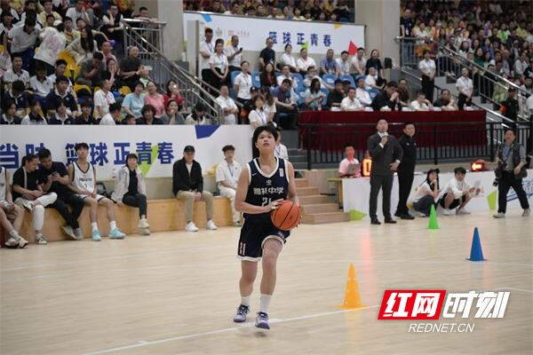 中国篮球协会与湖南新华书店集团"篮球正青春"主题活动长沙举行