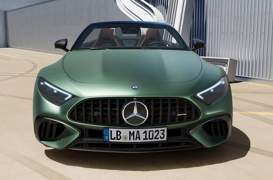 奔驰发布amg史上最强敞篷跑车 sl 63 s e performance-腾讯新闻