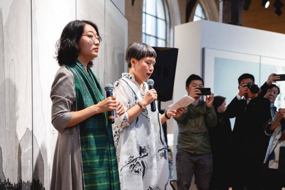 策展人曹丹&贺婧:在巴黎办陈家泠艺术展,重在"文化翻译"