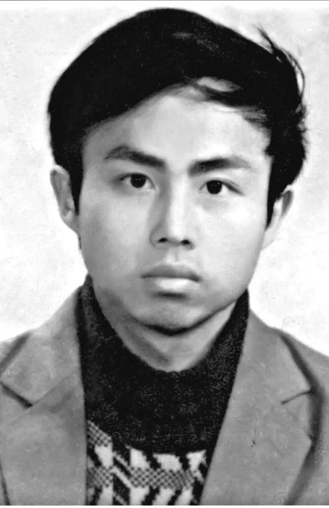 "我自杀和任何人没有关系",品读诗人海子的一生_腾讯新闻