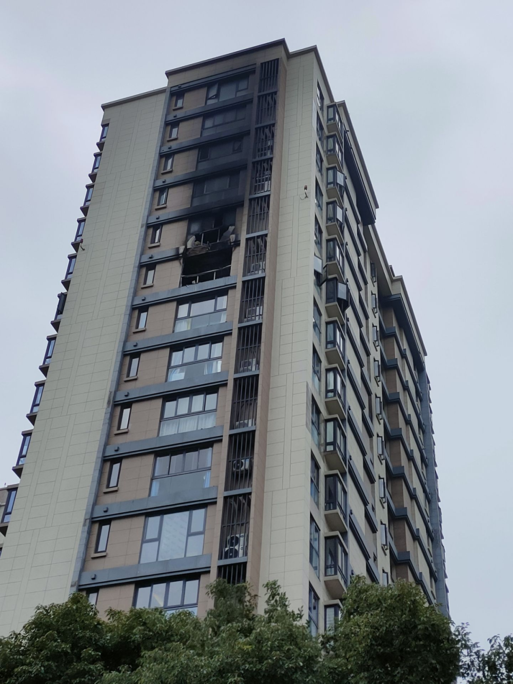 宁波发生多起火灾,再敲警钟!_腾讯新闻