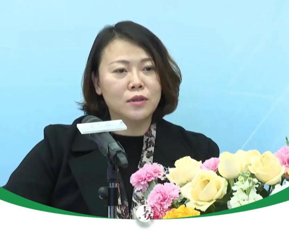 接班两年，除了“砸锅卖铁”，杨惠妍还有什么招？|| 深度_腾讯新闻