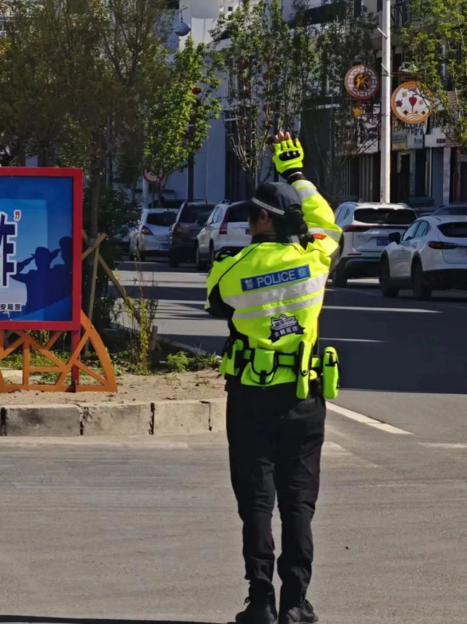 飒!大庆肇源女子骑警队来了
