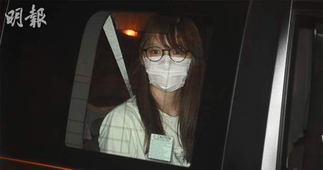 周庭弃保外逃,寒了"手足"的心丨香港一日