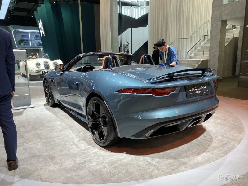 2023上海车展捷豹ftype75周年典藏版上市