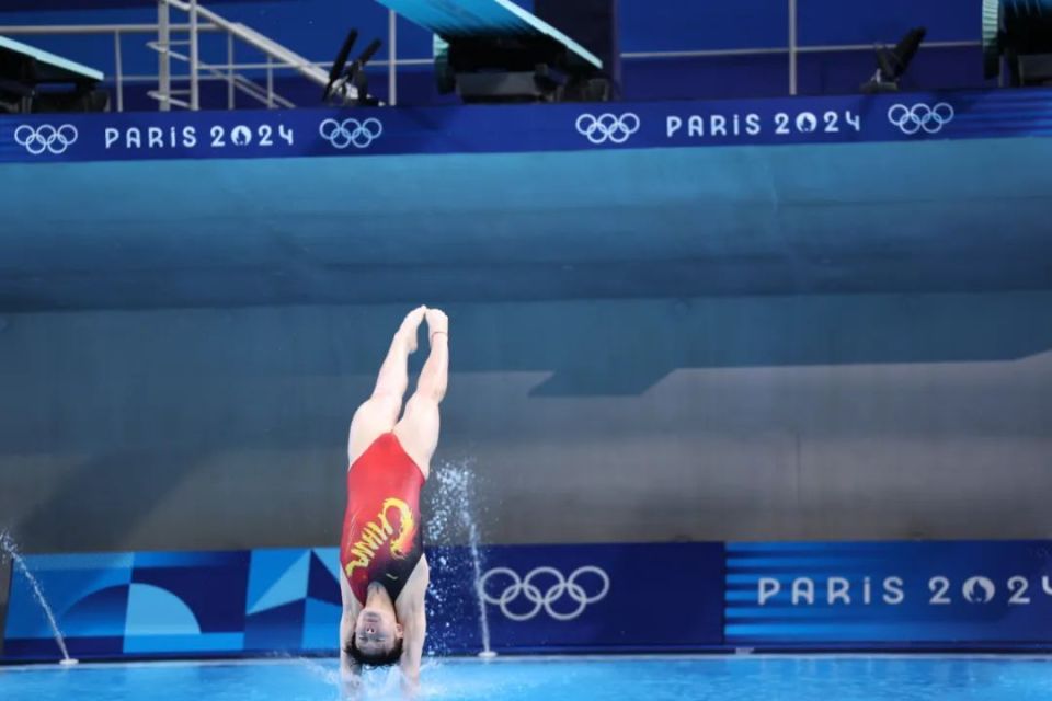 陈艺文夺得跳水女子3米板冠军!