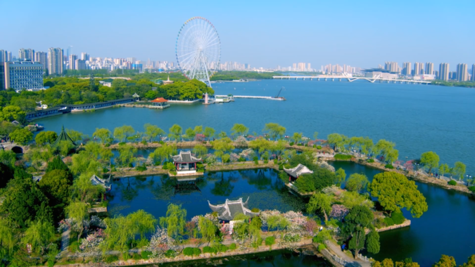 砥中流 立潮头 |  江苏:以高品质生态环境支撑高质量发展