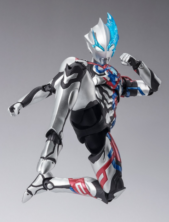 布莱泽奥特曼shf手办公开入手成本最高的初始形态附带武器配件