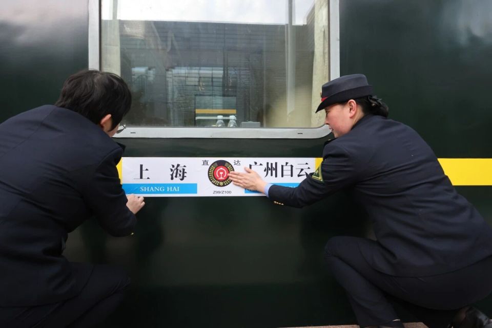 vz99: Định hình công nghệ và trải nghiệm người dùng