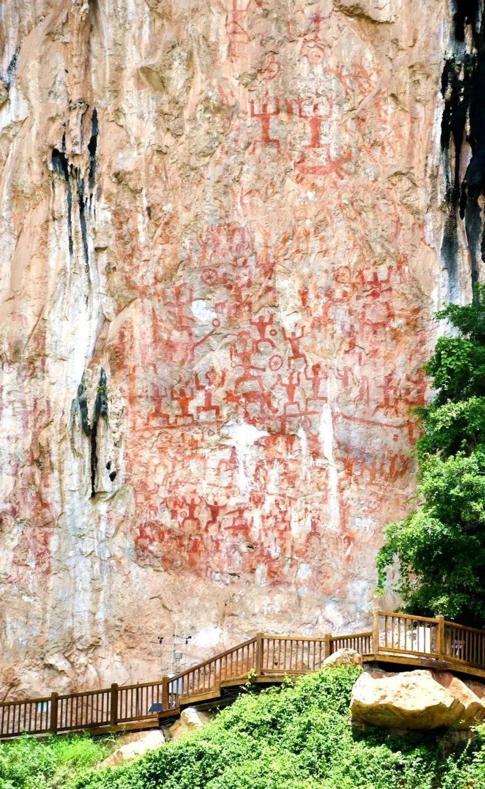 左江花山岩画文化景观是一张"金名片",亦是宁明旅游发展的源头活水.