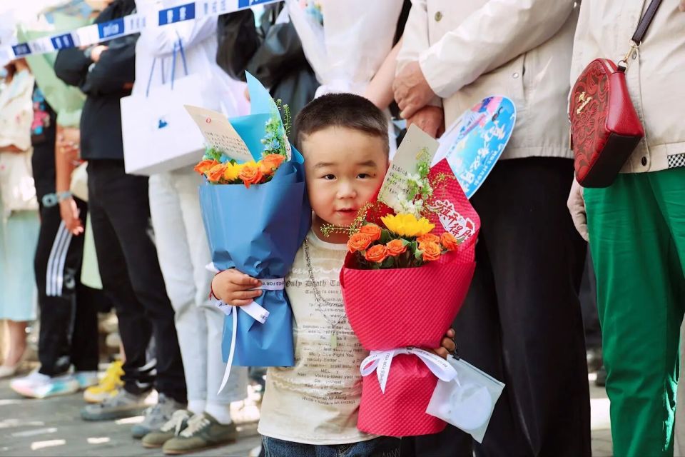落笔生花 梦想启航 2026年高考圆满收官_腾讯新闻
