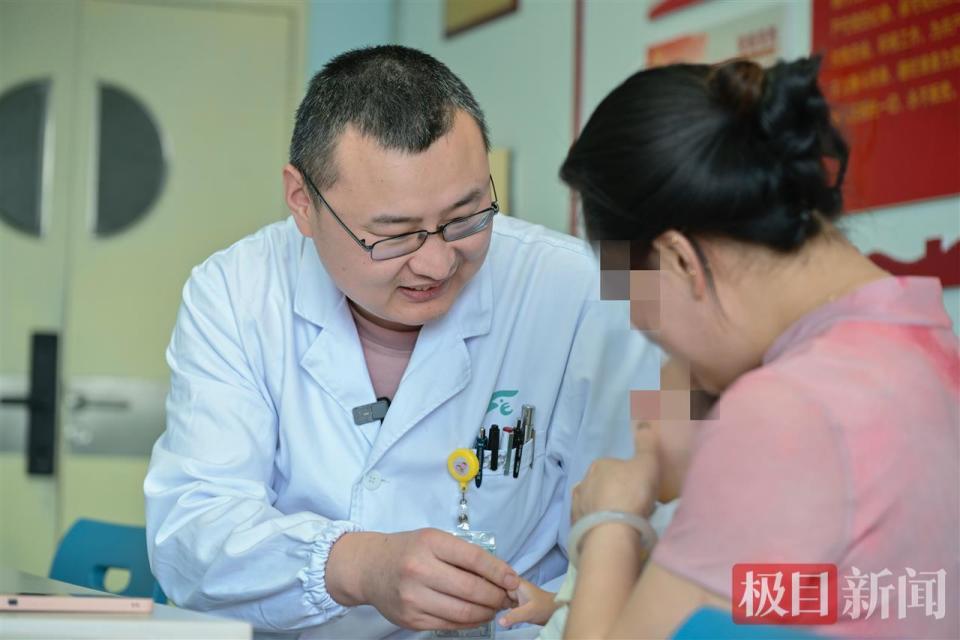 1岁女童独自吞红枣命悬一线！家长们该如何避免此类悲剧？