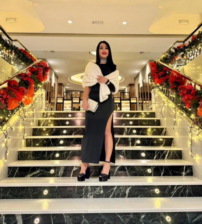 与此同时,弗拉维娅的母亲克洛西莫也坚称,她的女儿并不想要兰博基尼的