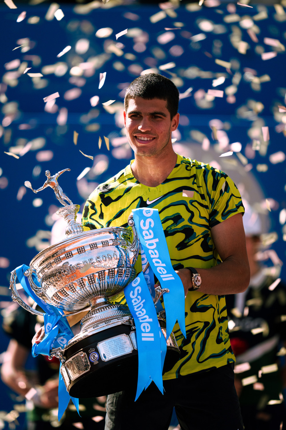 (体育)网球——巴塞罗那公开赛:阿尔卡拉斯夺冠_腾讯新闻