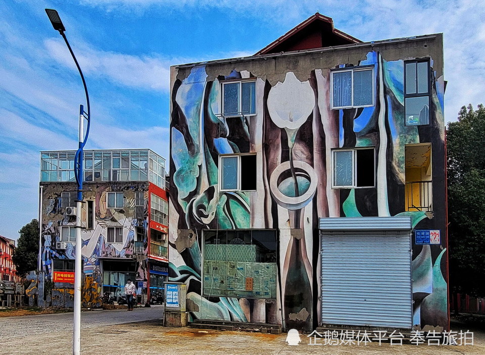 走进南京六合画家村 被浓郁艺术氛围吸引