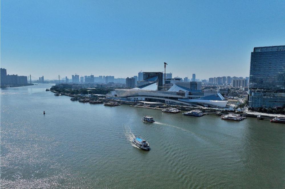 广州建筑三馆合一项目获中国钢结构金奖