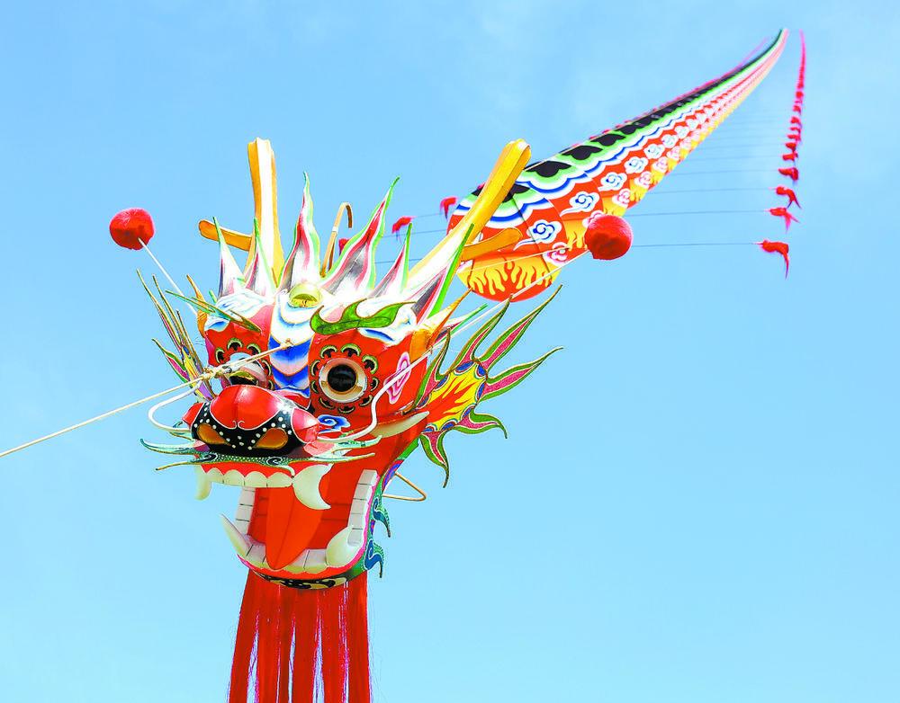 巨型风筝飞全国