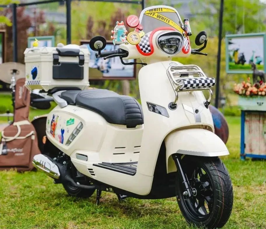 众所周知,2016年济南轻骑和韩国最大的摩托车企业kr motors共同出资